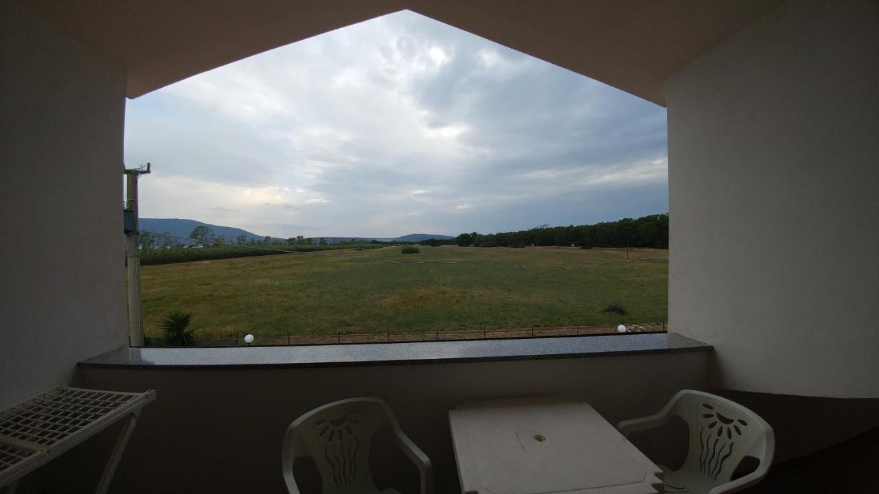 Appartamento Tra Mare E Lago フォチェ・ヴァラーノ エクステリア 写真